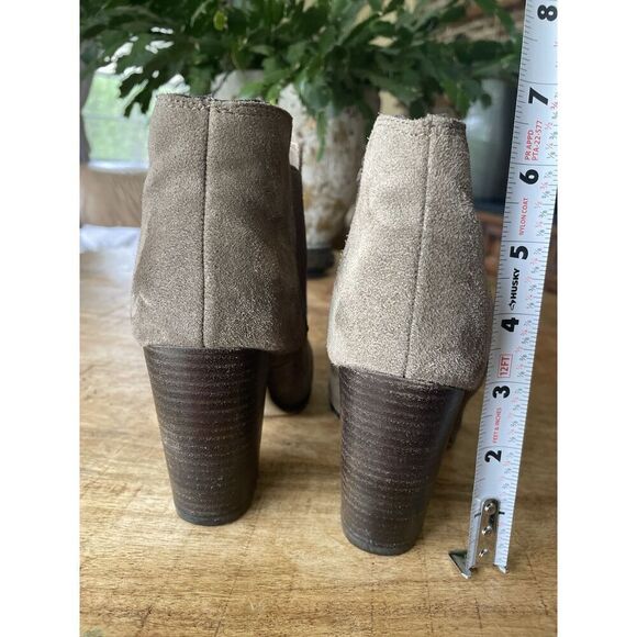 Bjorndal Andrews Tan Genuine Suede Women’s Ankle Boots Taupe Hells Size 6.5 - Picture 4 of 9